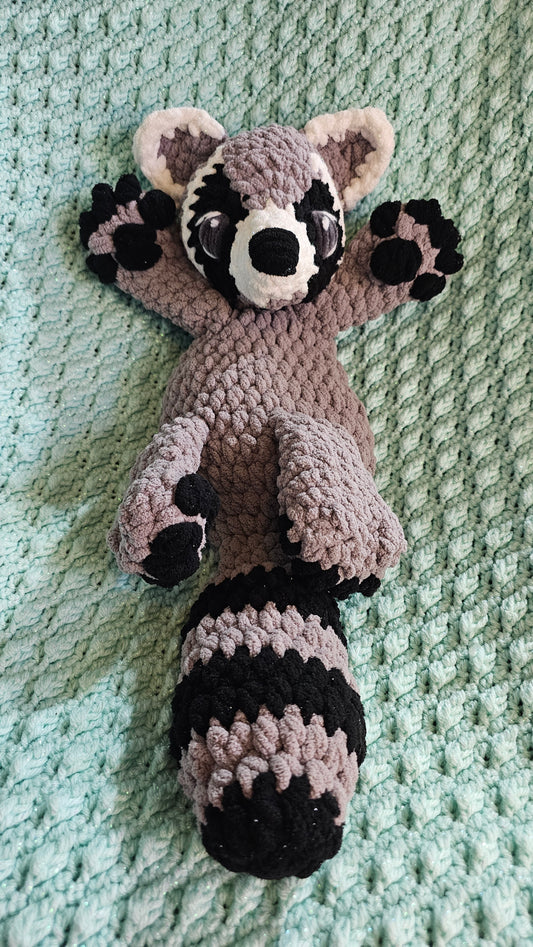 Racoon Lovey